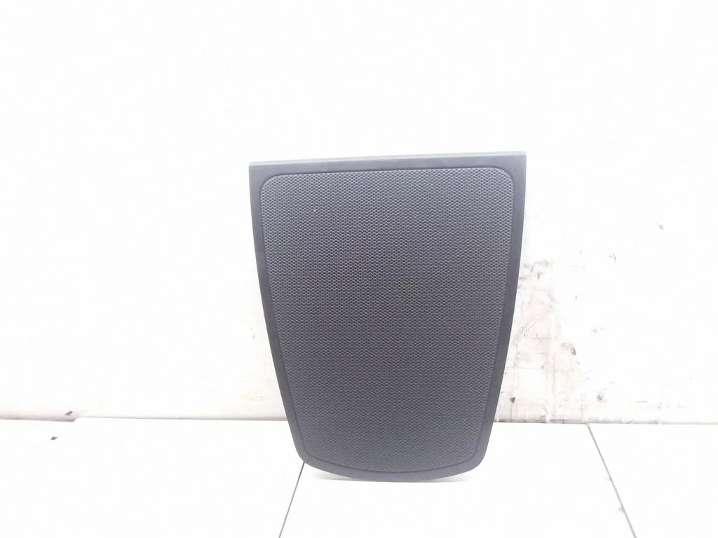 Dash center speaker trim cover – BMW 5 Series F10 F11 (2009-2016)