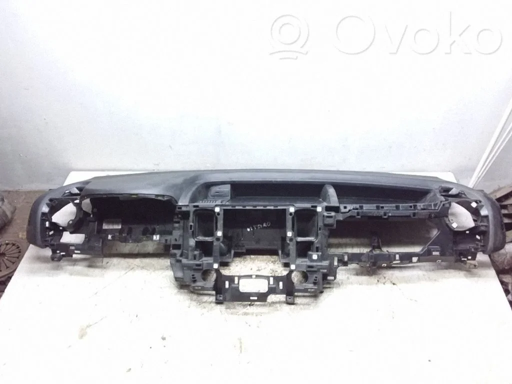 Dashboard – Opel Vivaro (2014-2018)