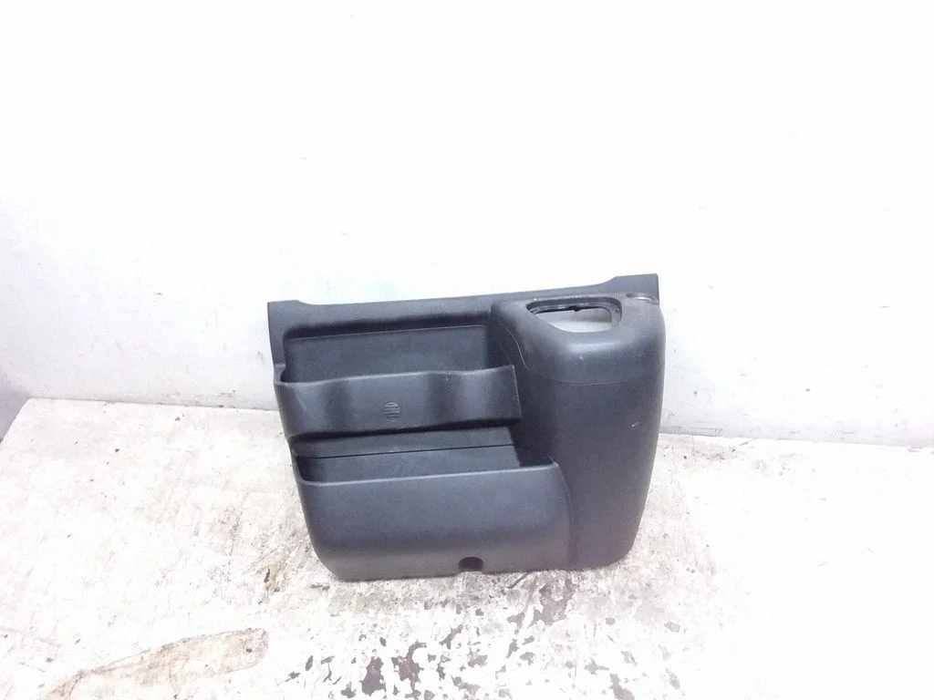Dashboard center trim panel – Opel Movano B (2010-2022)