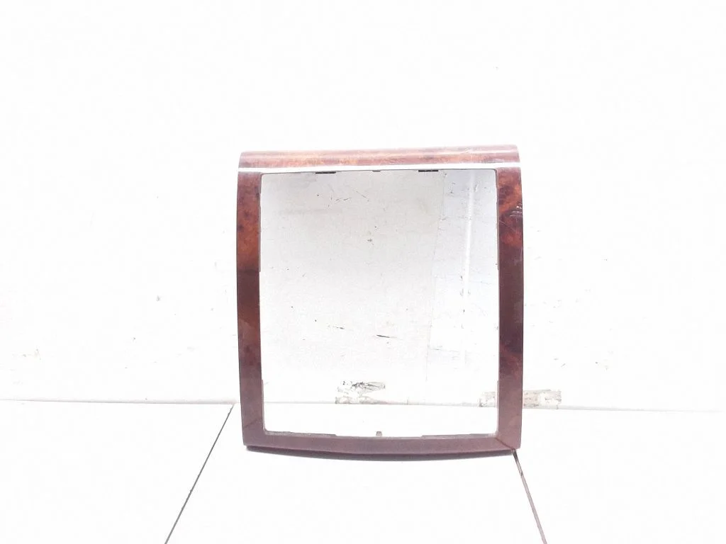 Center console decorative trim – Volkswagen Touareg I (2002-2010)