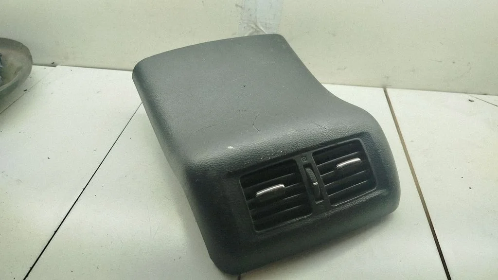 Rear air vent grill 969304KJ3B