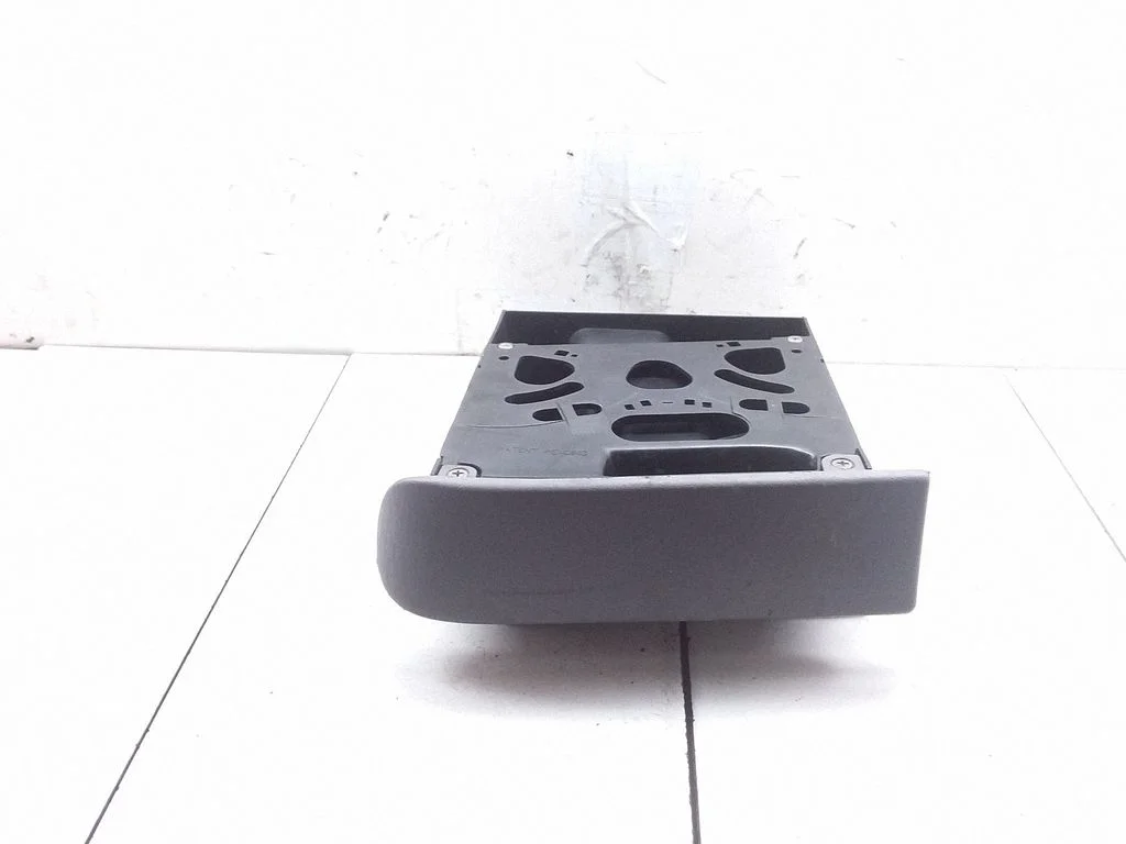 Ashtray (front) 58622