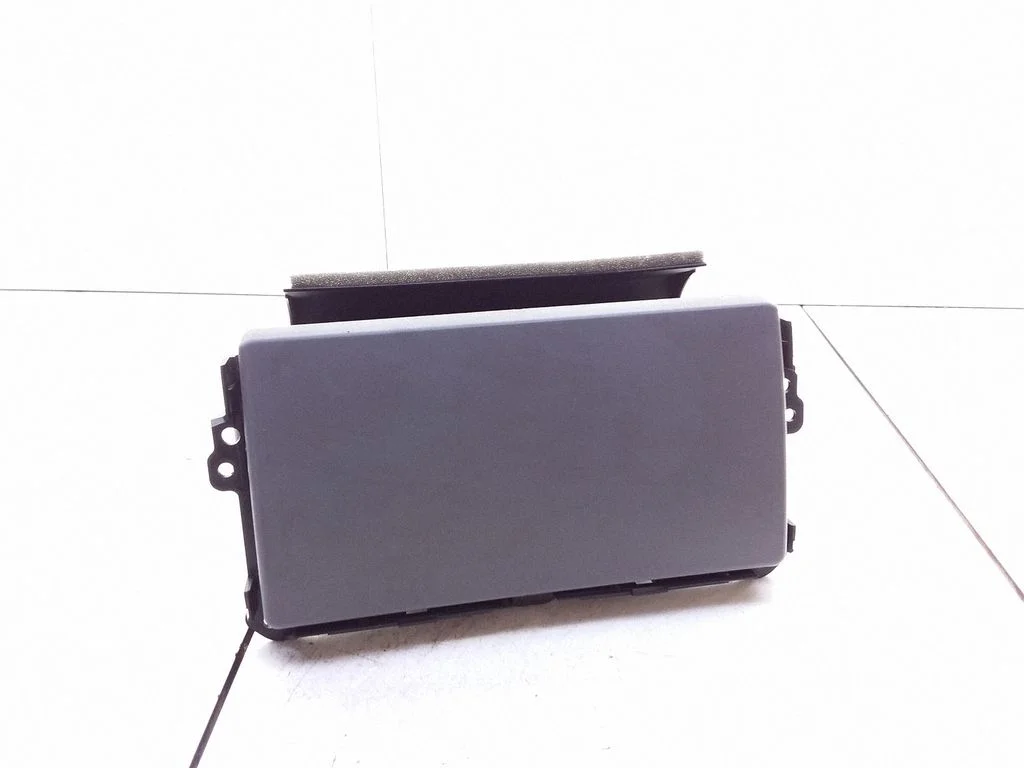 Cup holder front – Mazda 6 (2002-2008)