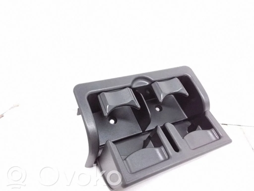 Topsihoidik (tagumine) – Toyota Avensis T250 (2003-2006)
