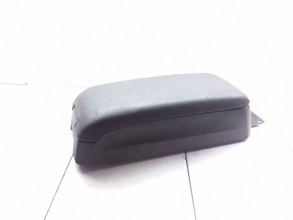 Armrest L0184773AA01