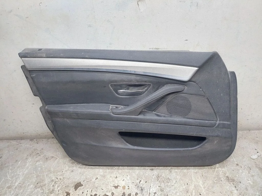 Eesmiste uste sisevooder – BMW 5-seeria F10 F11 (2009-2016)