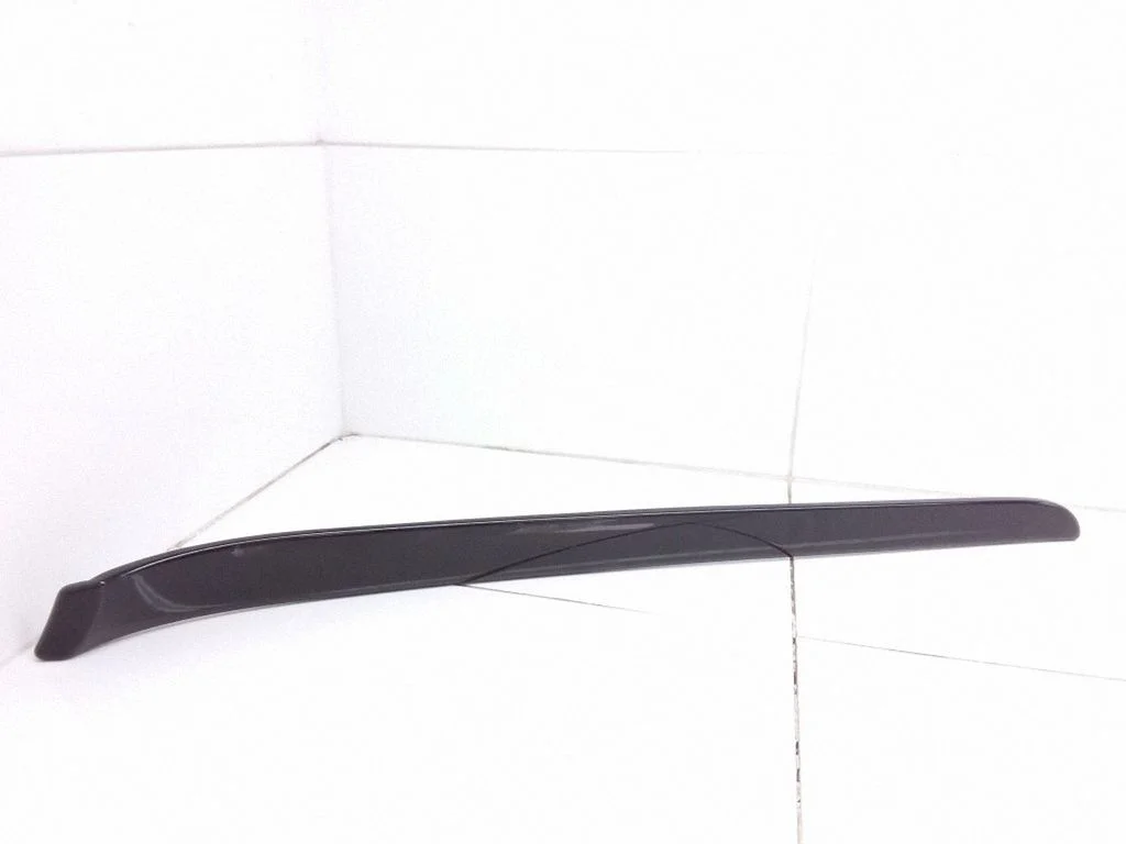 Eesmise ukse viimistlusriba – Audi A4 S4 B6 8E 8H (2001-2005)