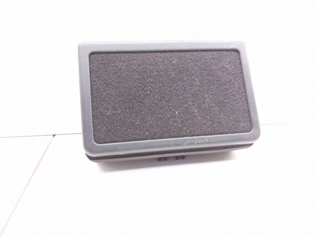 Rear door ashtray – Mercedes-Benz E-Class W210 (1995-2002)