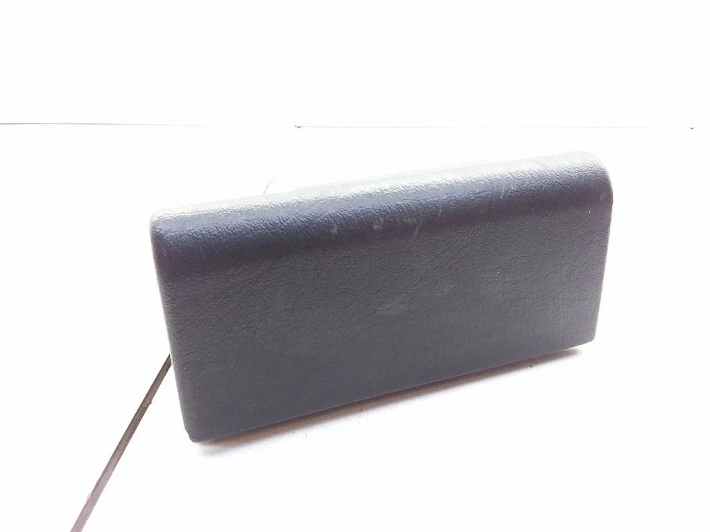 Rear door ashtray – Audi 100 200 5000 C3 (1982-1991)
