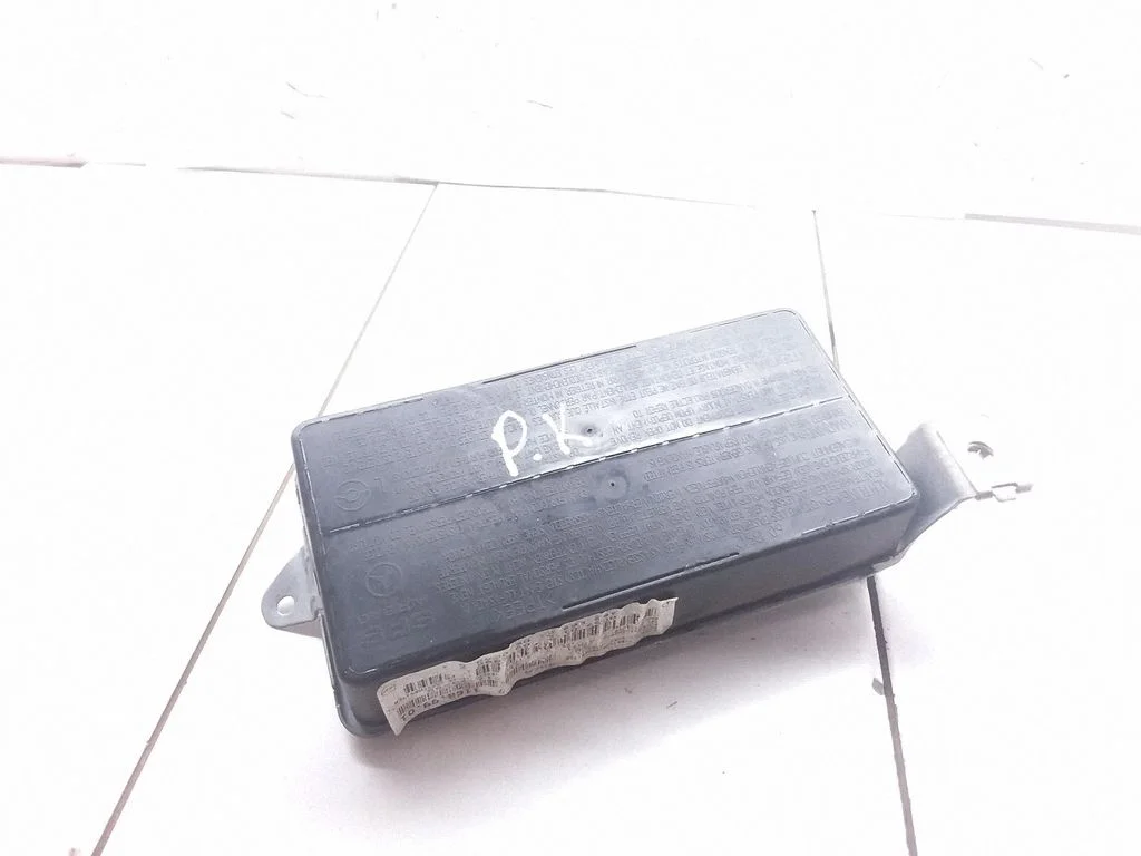 Eesmise ukse turvapadi – Mercedes-Benz A-klass W168 (1997-2004)