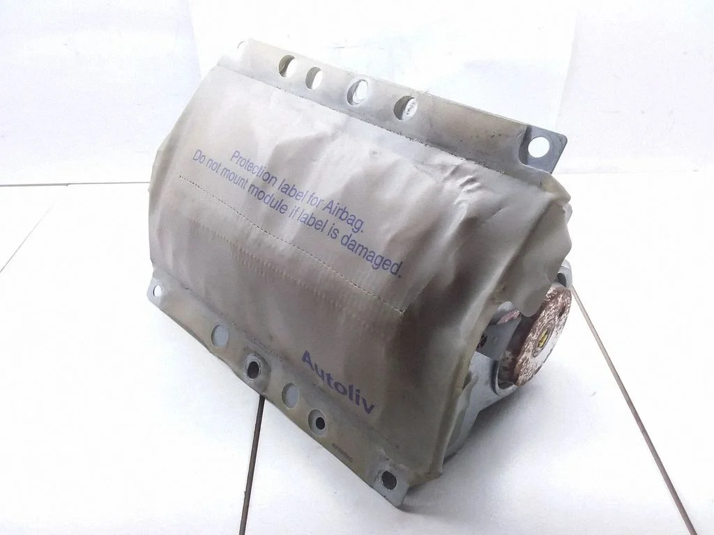 Passenger airbag – Saab 9-3 Ver2 (2003-2007)