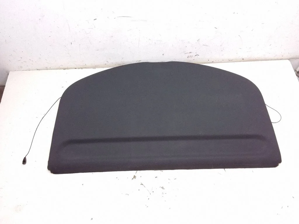 Parcel shelf