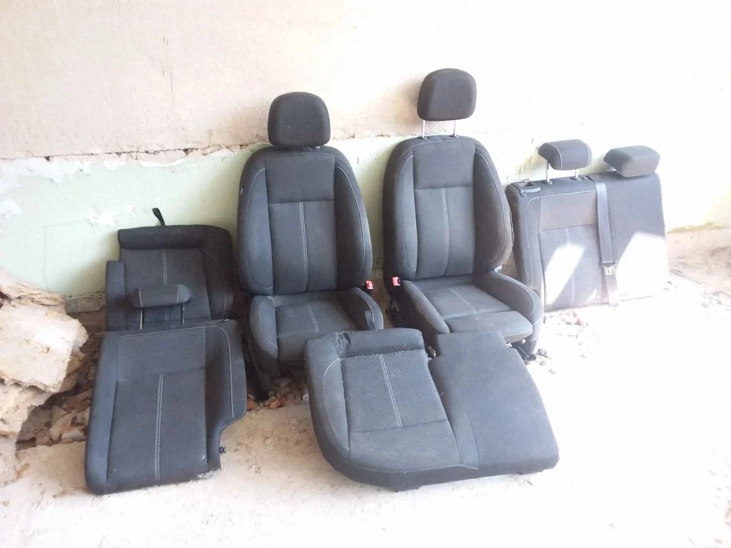 Seat set – Opel Astra J (2010-2015)