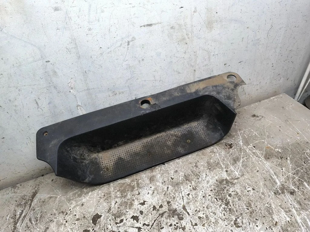 Front sill trim cover – Opel Vivaro (2001-2014)
