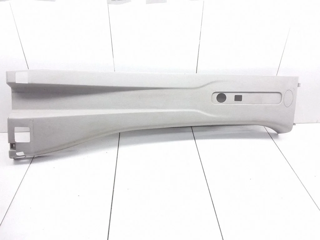 (B) pillar trim (top) 93868217