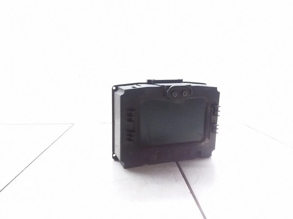 Screen/display/small screen 13106242