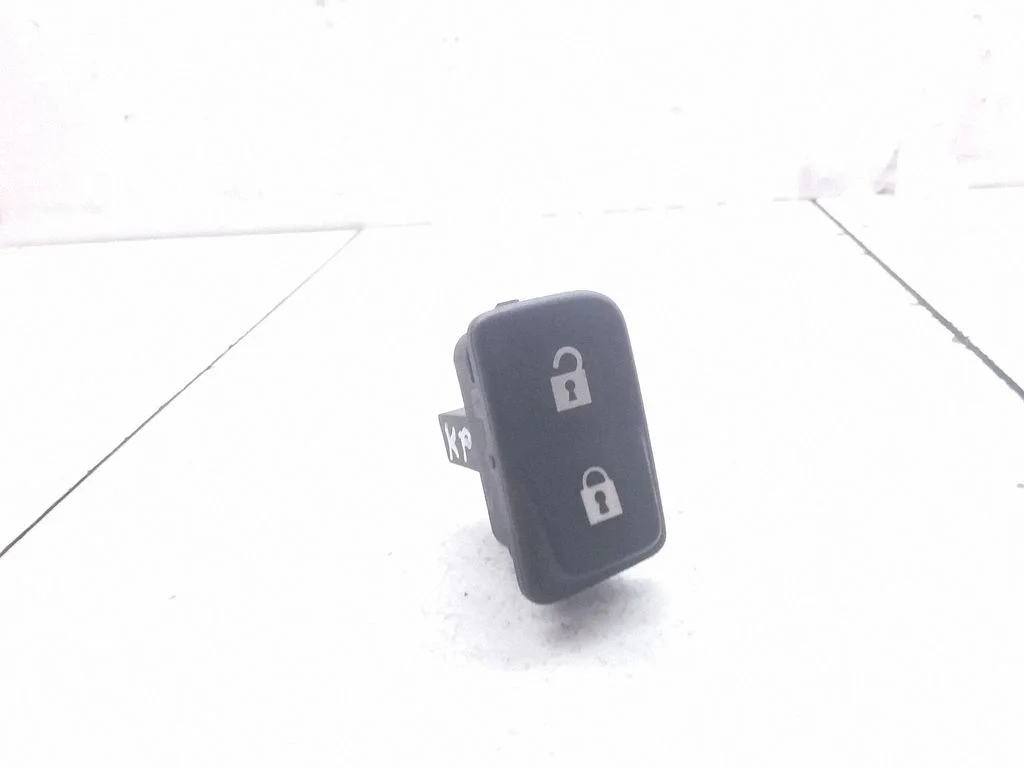 Central locking switch button 65837
