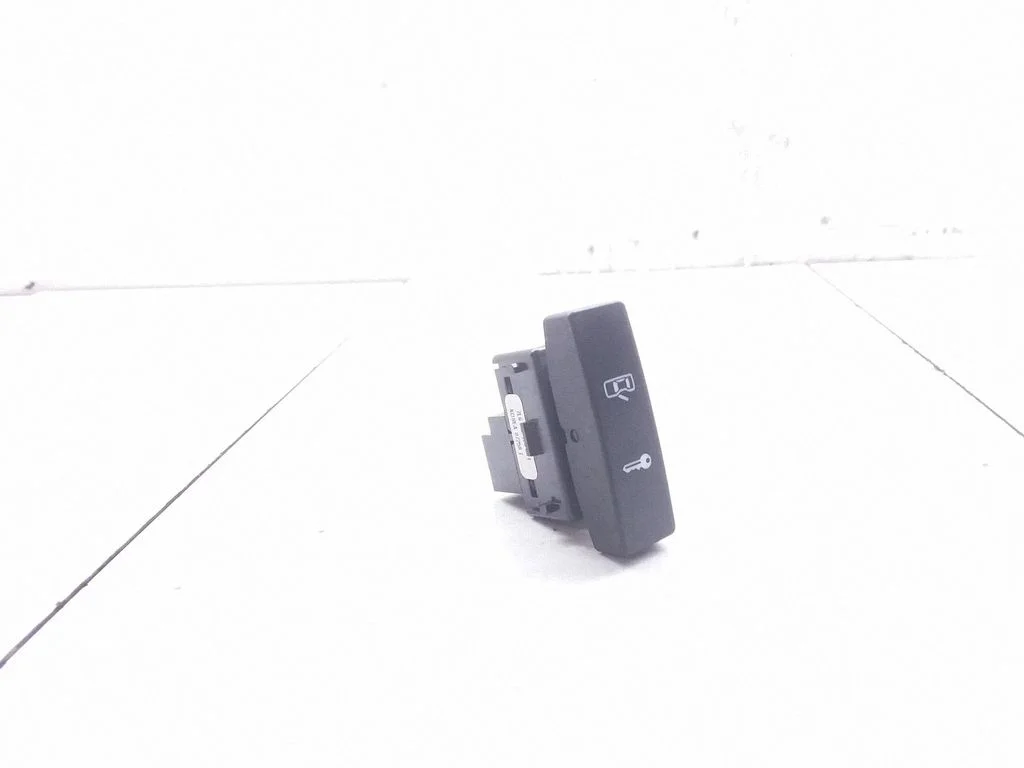 Central locking switch button 7L6962125