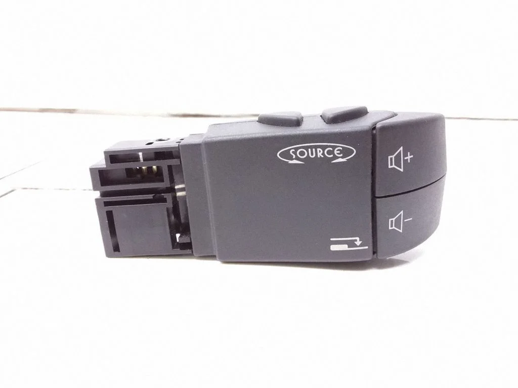 Sound control switch 7701049643