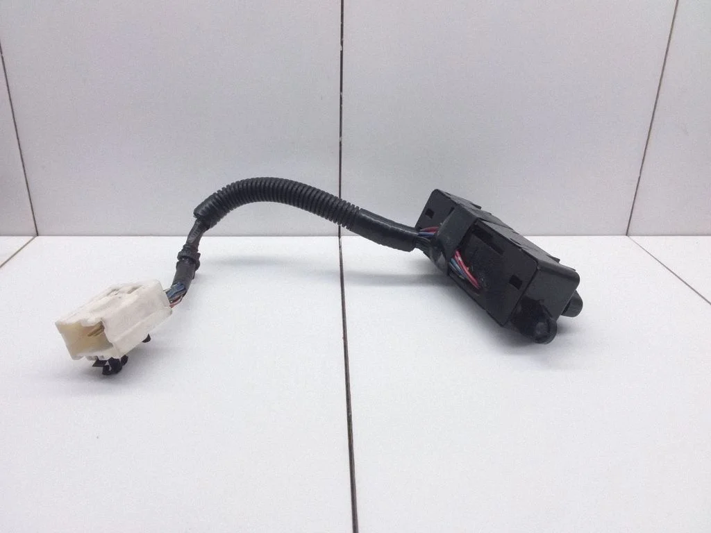 Przełącznik pamięci foteli – Nissan Murano Z50 (2002-2008)