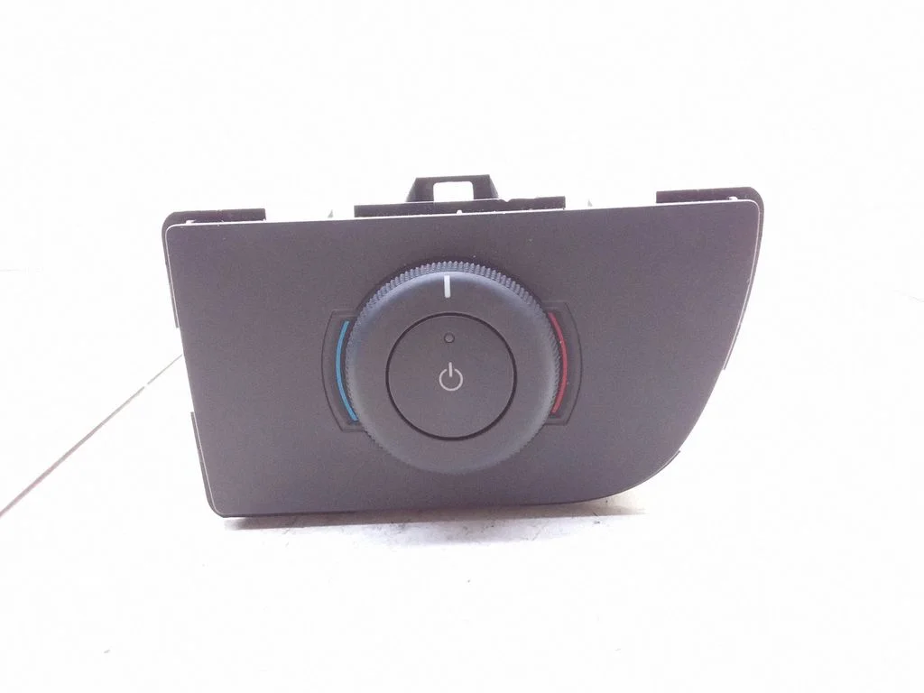 Interior fan control switch – Citroen C4 I (2004-2010)