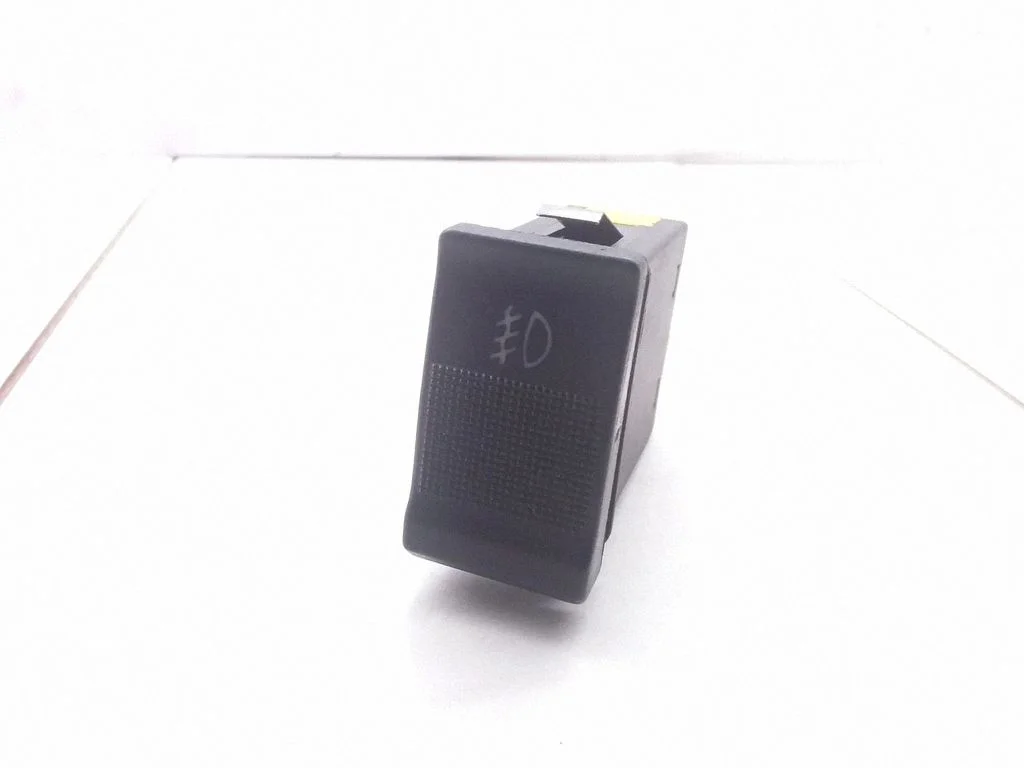 Fog light switch