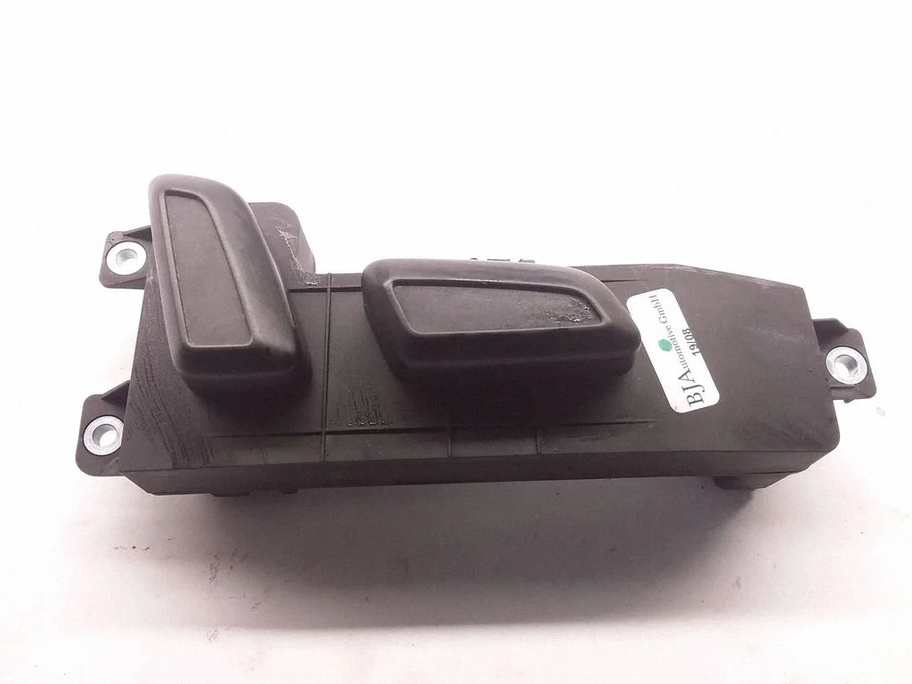 Seat control switch – Audi Q7 4L (2005-2015)