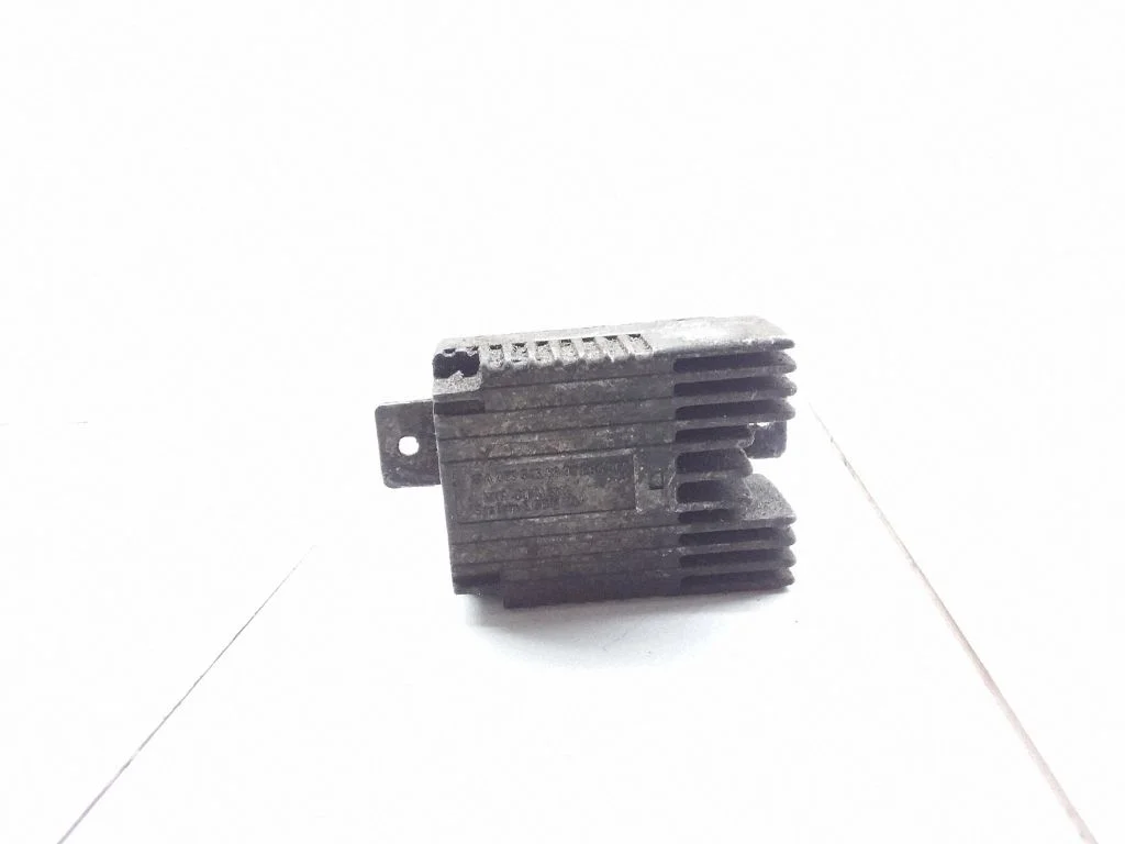 Jahutusventilaatori relee – Mercedes-Benz A-klass W168 (1997-2004)