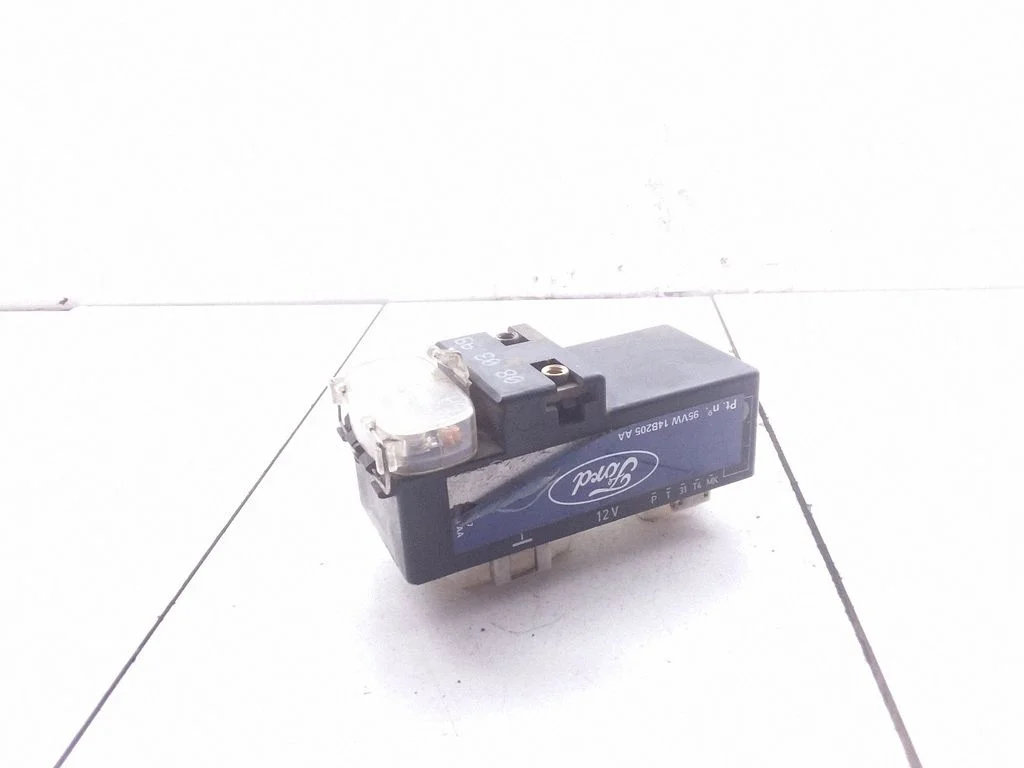 Dzesēšanas ventilatora relejs – Ford Galaxy (2000-2006)