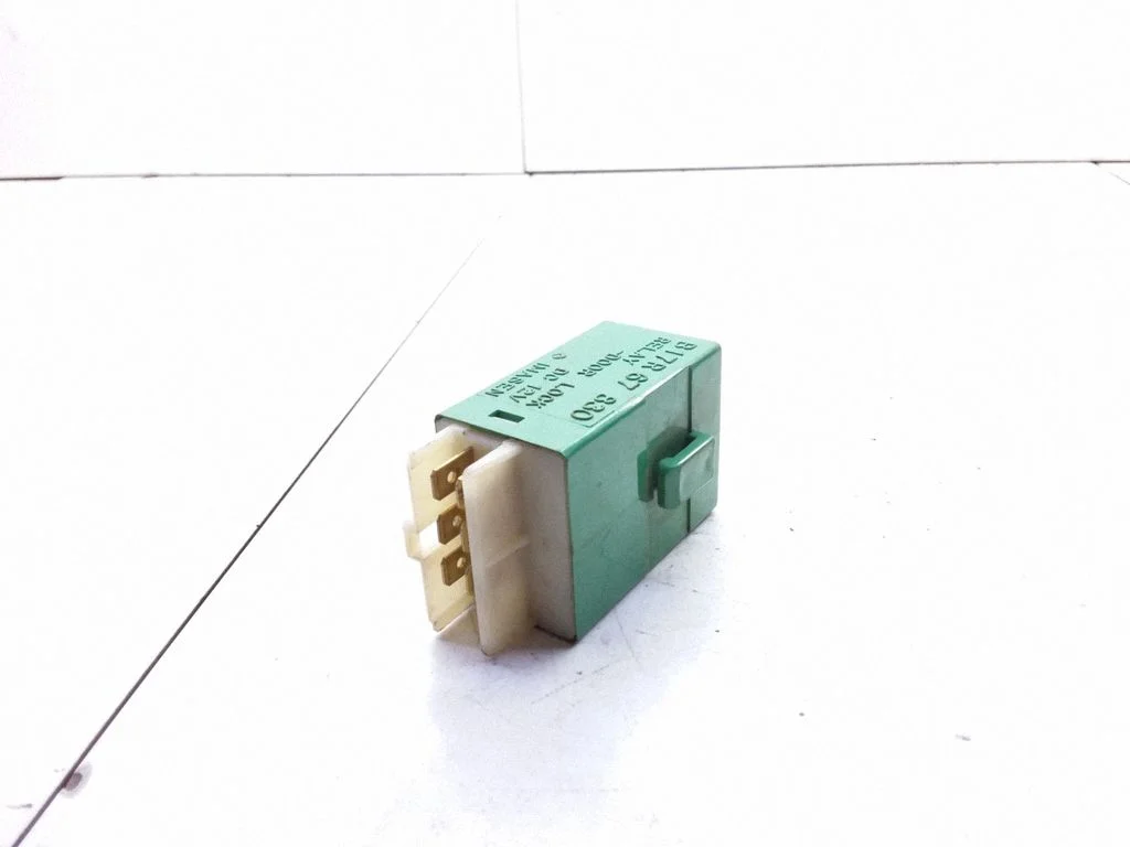 Central locking relay
