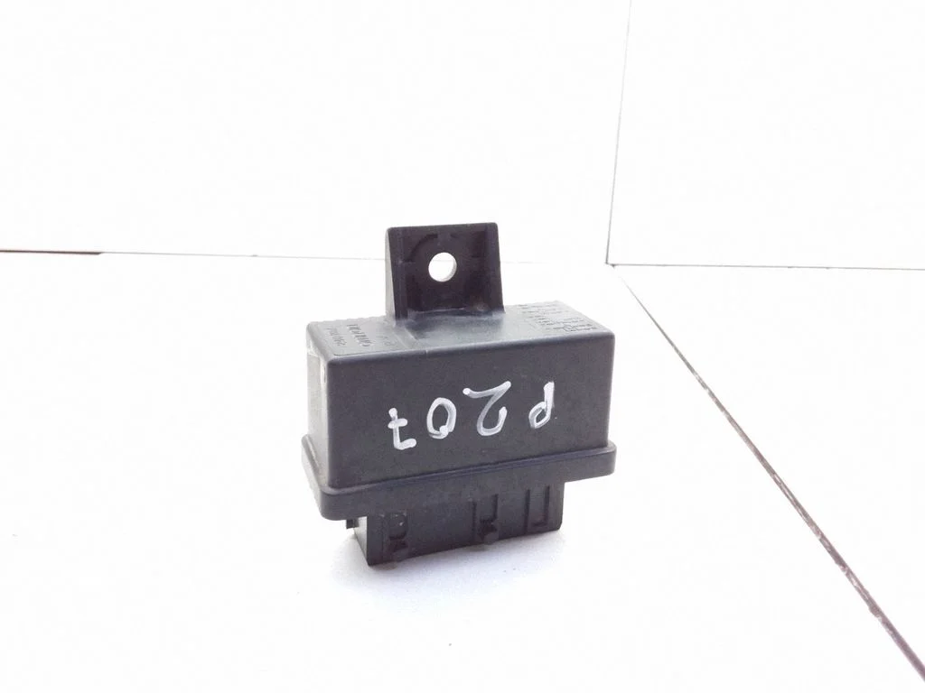 Fuel pump relay – Peugeot 207 (2006-2013)