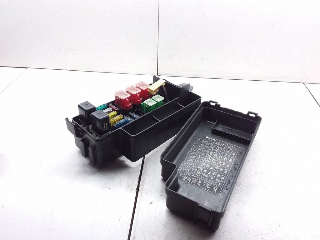 Releede paigaldusplokk – Subaru Legacy (1990-1998)