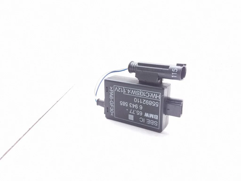 Seat heating relay – BMW 7 Series E65 E66 (2001-2008)