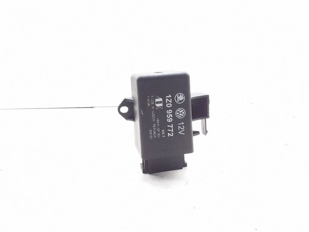 Seat heating relay – Volkswagen Passat B6 (2005-2010)