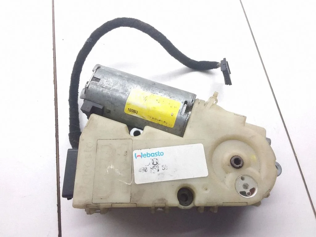 Sunroof motor/actuator 4B0959591