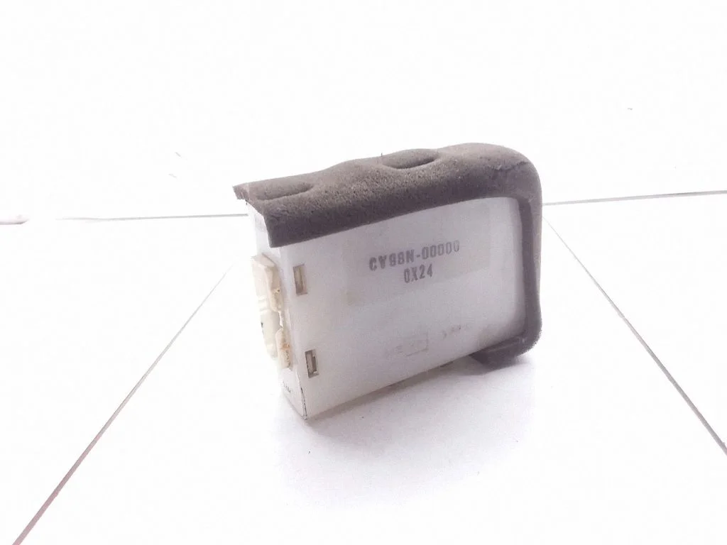 Centrālās slēgšanas vadības bloks CV98N00000