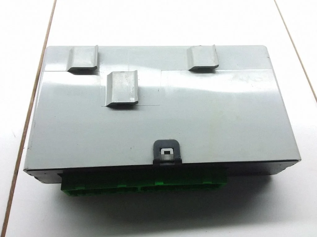 Signalizācijas vadības bloks – Volvo S40, V40 (1995-2004)
