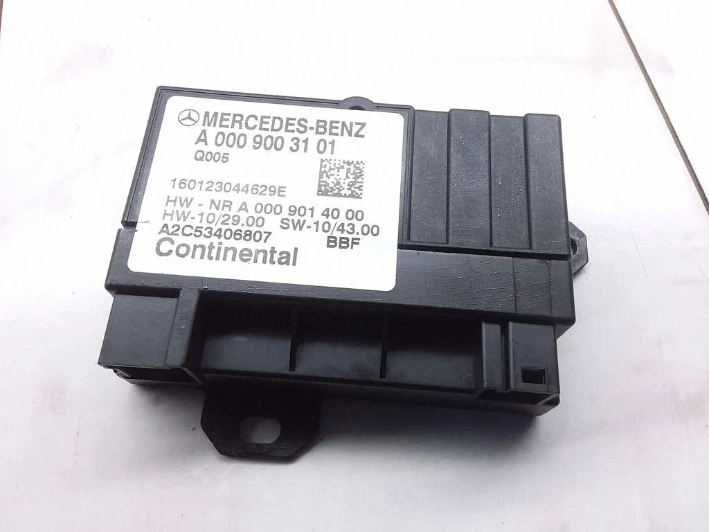 Fuel injection pump control unit/module – Mercedes-Benz Sprinter W906 (2006-2018)