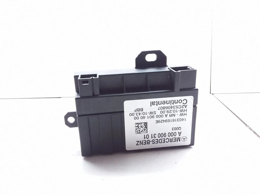 Fuel injection pump control unit/module – Mercedes-Benz CLS-Class C218 X218 (2011-2017)