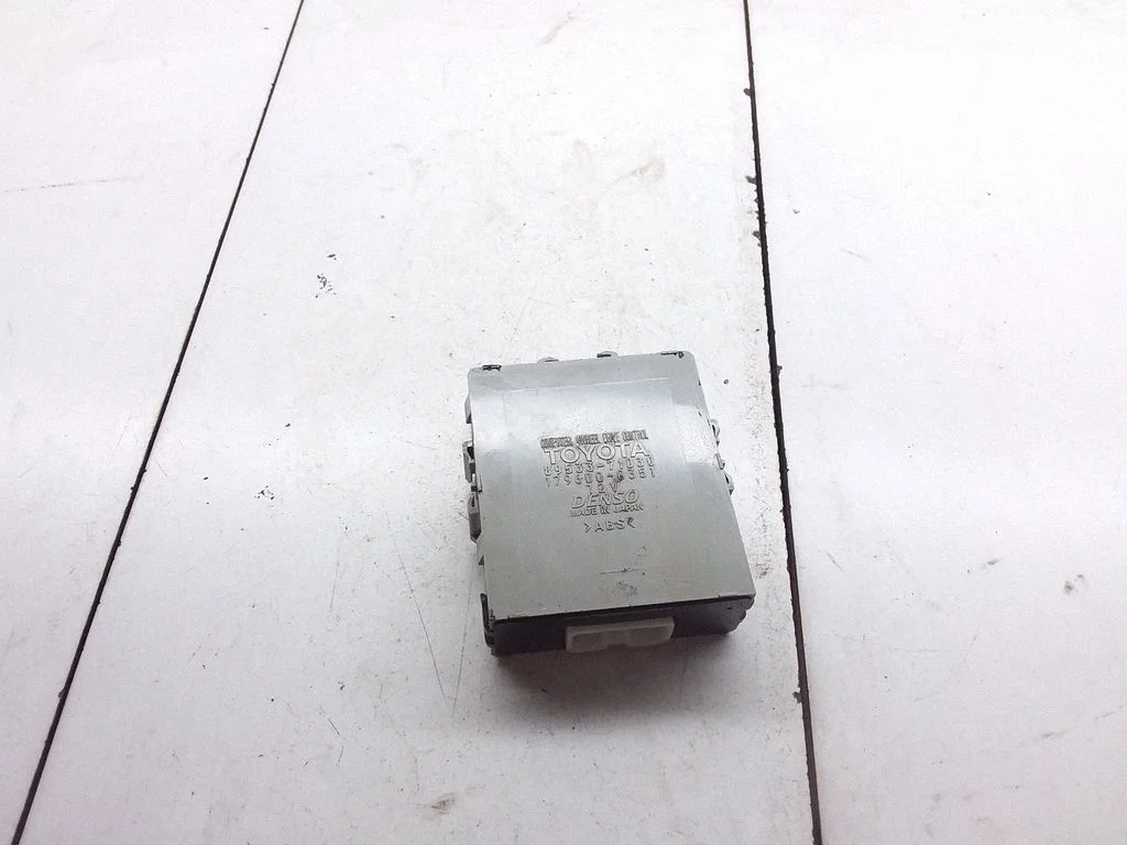 Gearbox control unit/module 8953371030