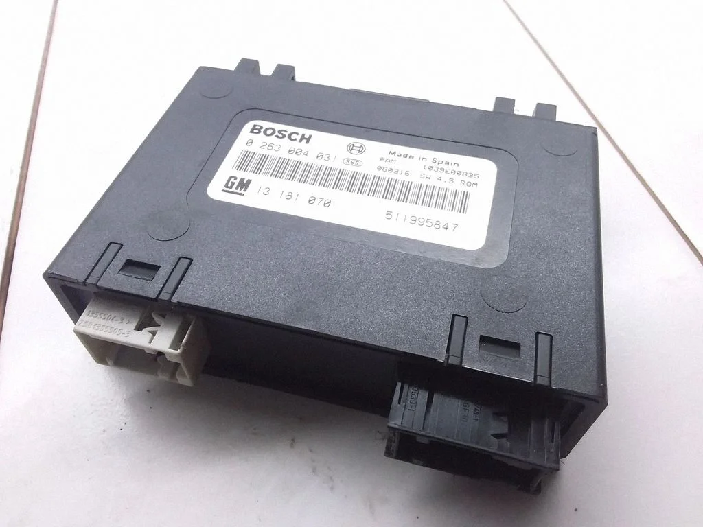 Parking PDC control unit/module – Opel Signum (2003-2008)