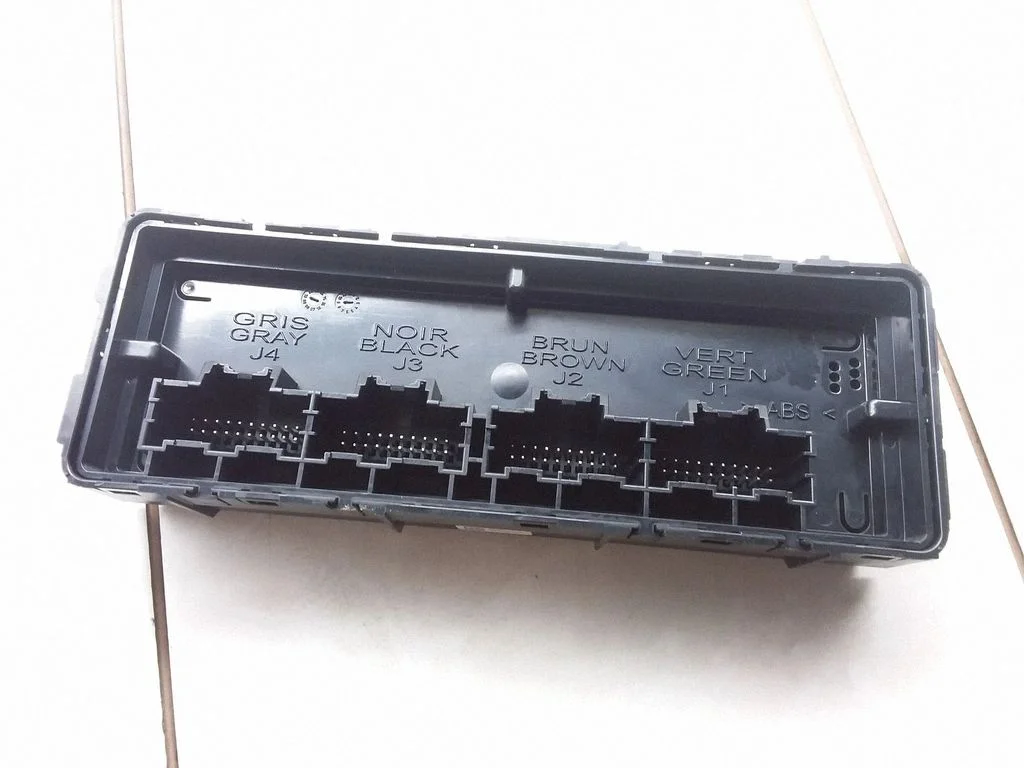 Other control units/modules 13579093