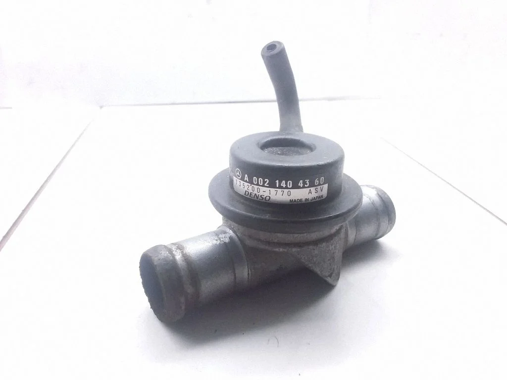 EGR valve line/pipe/hose 1352001770