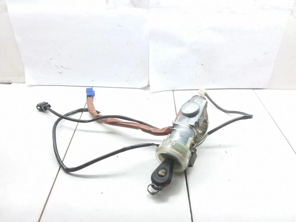 Ignition lock – Subaru Forester SF (2000-2003)
