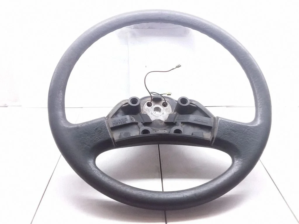 Steering wheel 701419651F