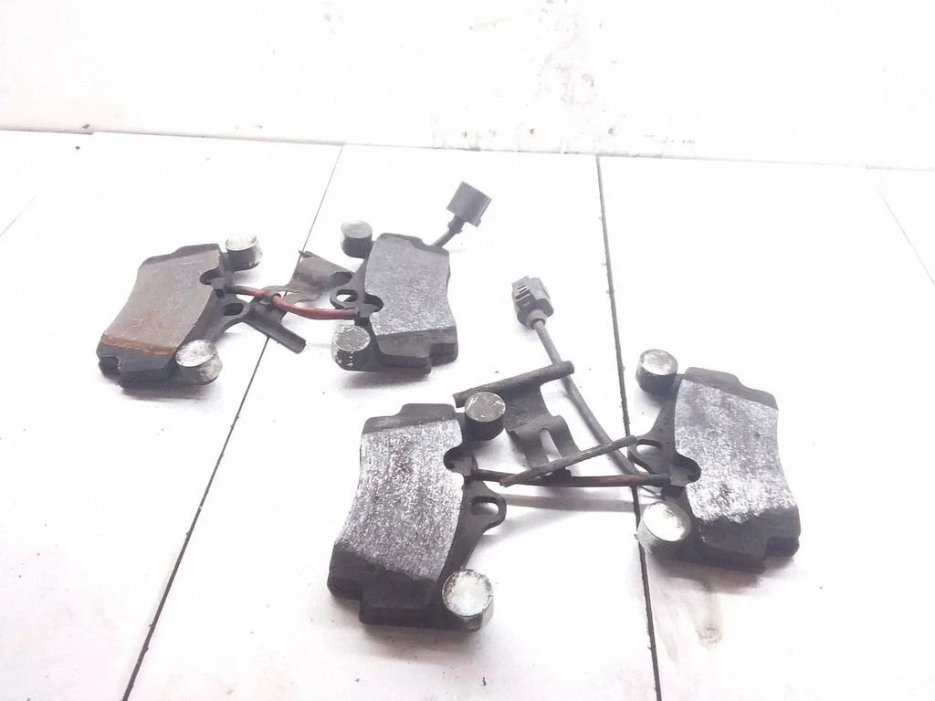 Piduriklotsid (tagumised) – Volkswagen Touareg I (2002-2010)