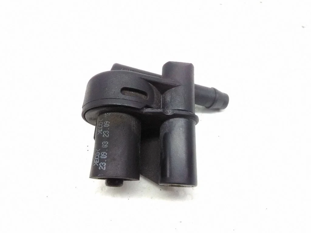 Vacuum valve 036103175C