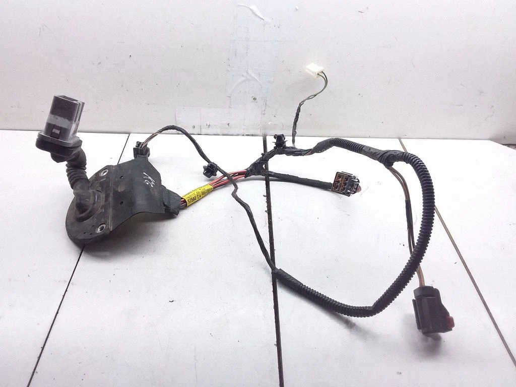 Rear door wiring loom P04795575AE