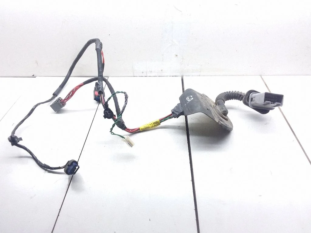 Rear door wiring loom P05267790AE