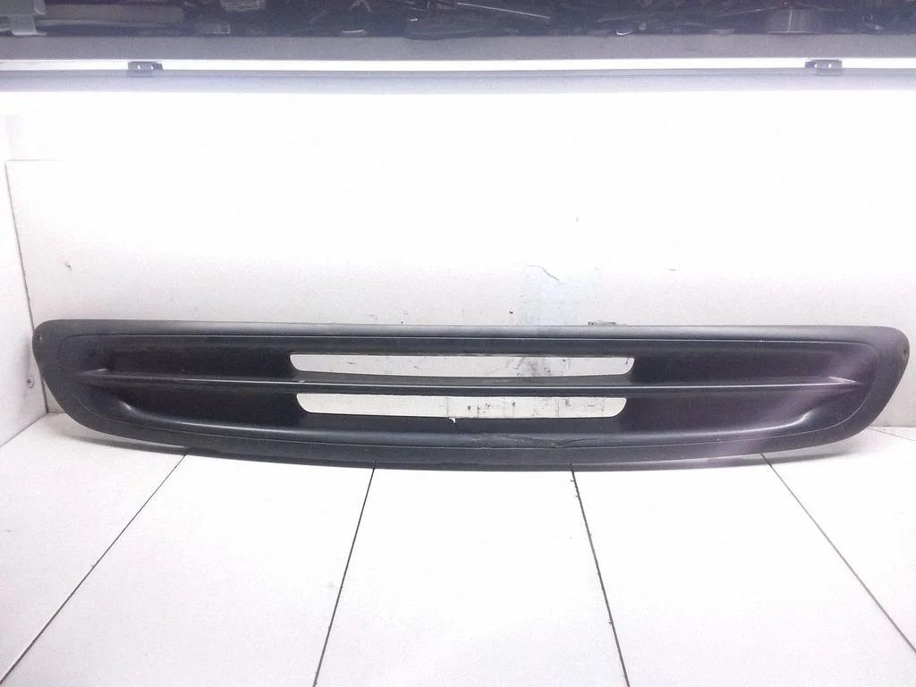 Front grill 0000914